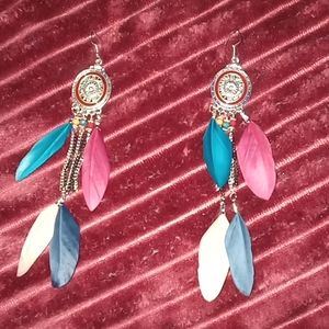 feather earrings